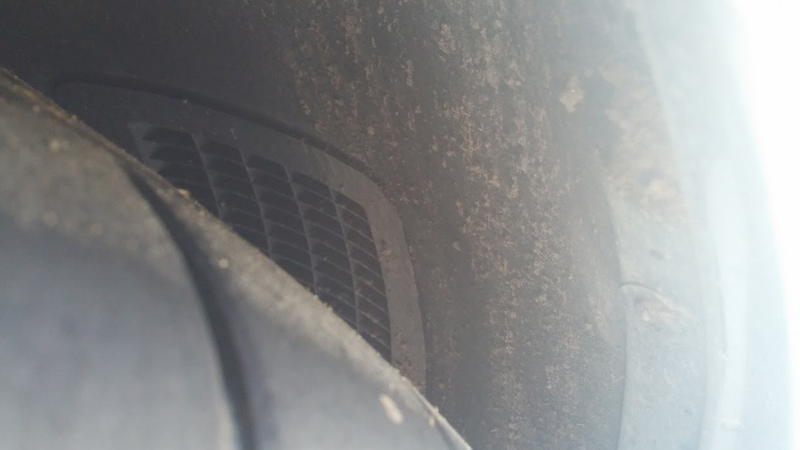 There’s a vent at the back side of each LTR in the wheel liner to facilitate airflow.